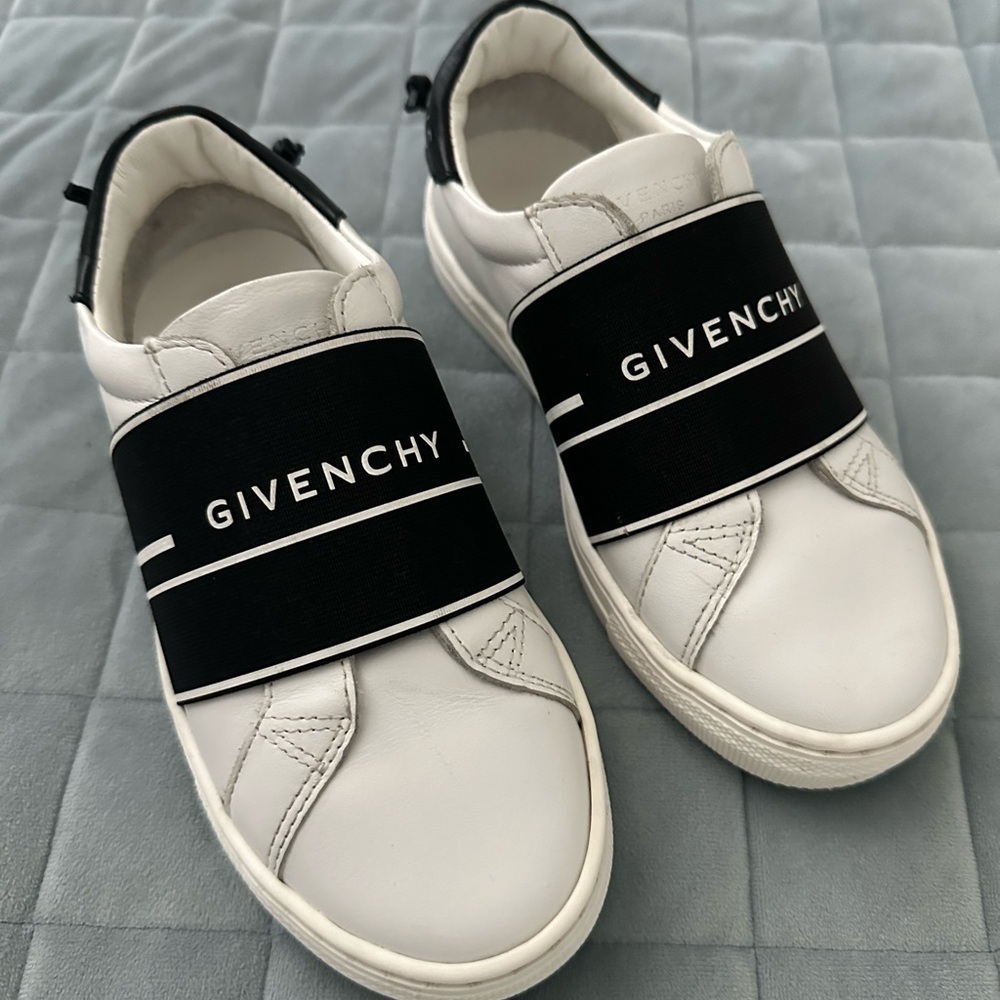 Givenchy White and Black Sneakers
